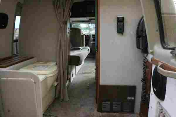Good shot of our "bathroom" with a cassette chemical toilet which is very easy to empty and has no odors whatsoever
